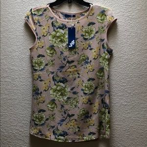 NWT [Vg.] Woven Top - M